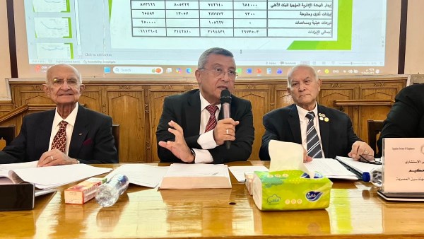 المهندس أسامة كمال رئيس جمعية المهندسين المصرية  المهندس أسامة كمال رئيس جمعية المهندسين المصرية
