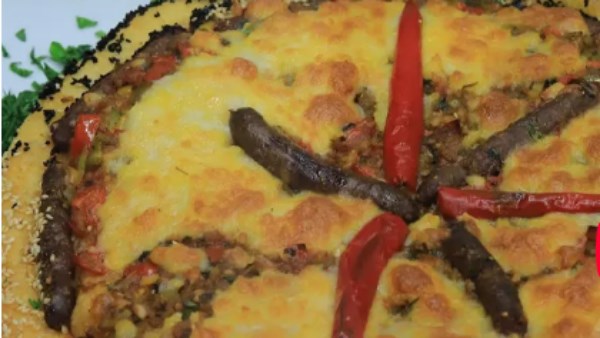 طريقة عمل فطيرة السجق