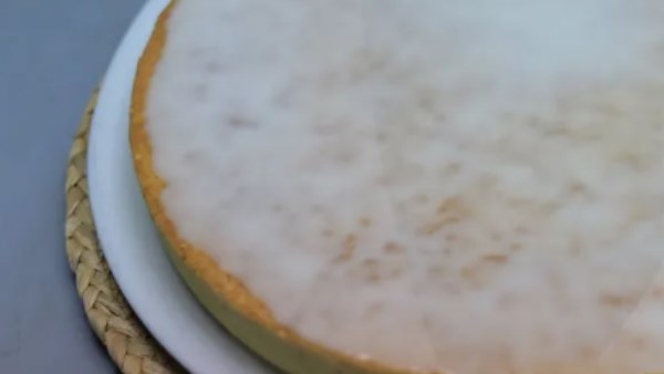 كيكة اللبن الساخن  كيكة اللبن الساخن