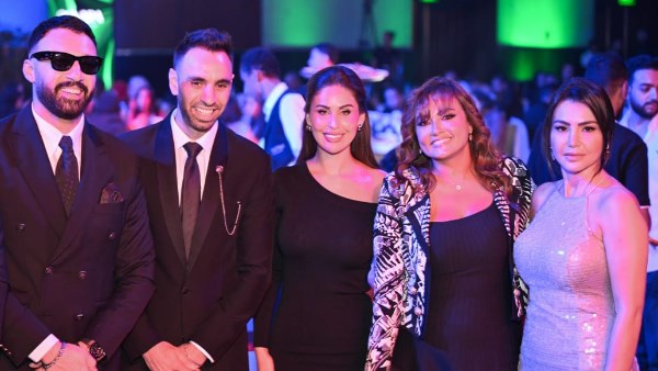 بأغنية مع دينا فؤاد وإهداء لـ مي سليم.. واما يتألقون بحفل ضخم بالقاهرة الجديدة
