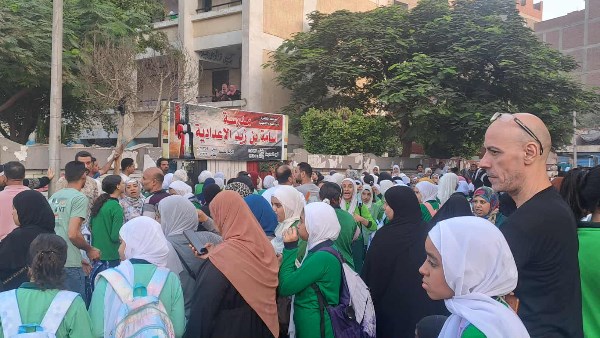  مدرسة أسامة بن زيد “