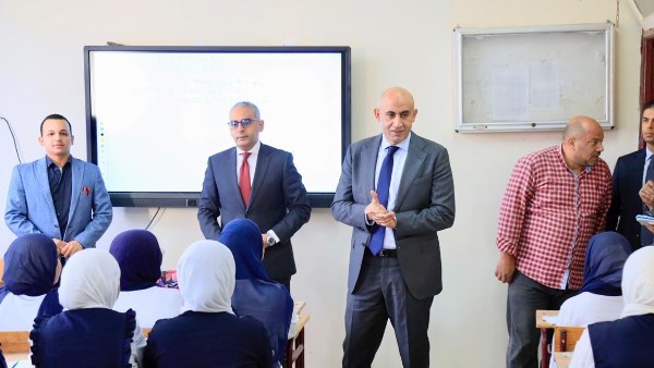 جولة وزير التعليم اليوم