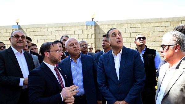 رئيس الوزراء  رئيس الوزراء