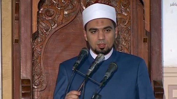  شعائر صلاة الجمعة من مسجد بدر بمحافظة السويس