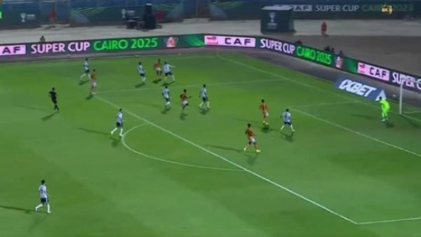 صورة من اللقاء