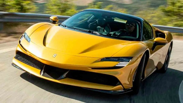 بقوة 1000 حصان.. فيراري SF90 Spider تنطلق بحزمة تعديلات مميزة