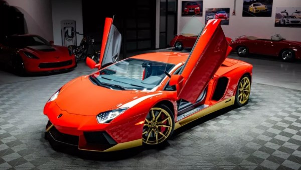 سيارة لامبورجيني Aventador Miura Edition سيارة لامبورجيني Aventador Miura Edition