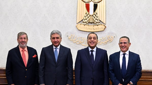 صورة من اللقاء