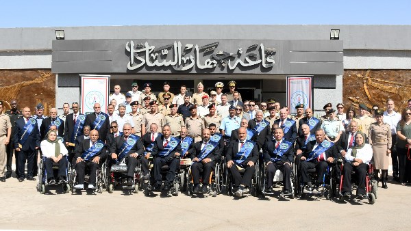 القوات المسلحة تنظم معرضا فنيا لإبداعات المحاربين القدماء بمناسبة الإحتفال بذكرى إنتصارات أكتوبر المجيدة
