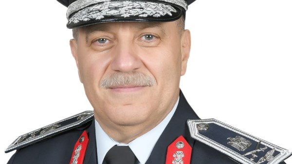 اللواء طيار أح عمرو عبدالرحمن صقر قائد القوات الجوية