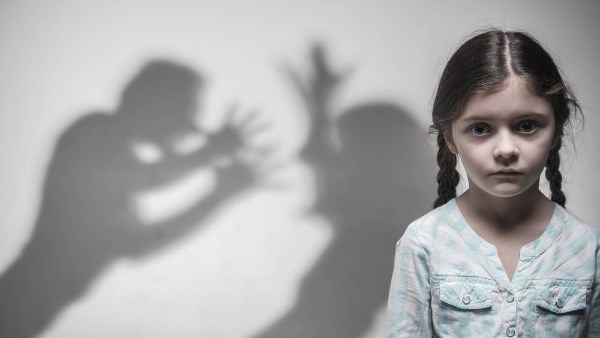 الإفتاء: العنف الأسري ضد الزوجة والأبناء لا علاقة له بالإٍسلام