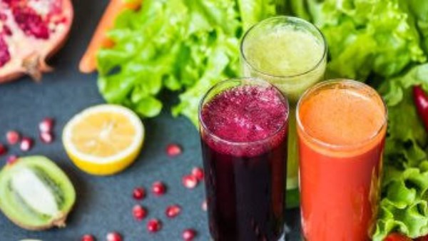 أفضل المشروبات لتنظيم سكر الدم طبيعيًا أفضل المشروبات لتنظيم سكر الدم طبيعيًا