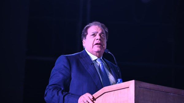 النائب محمد أبو العينين