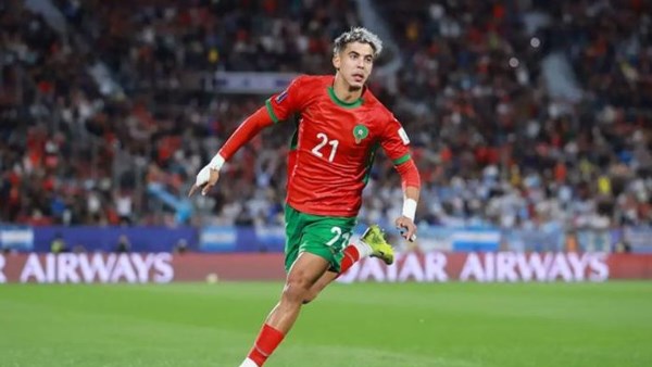  ياسر زبيري