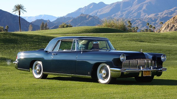 جوردون بيوهريج مصمم سيارة Continental Mark II 