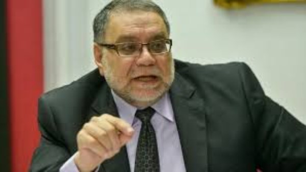 مختار نوح، الكاتب والباحث في شئون الجماعات الإسلامية