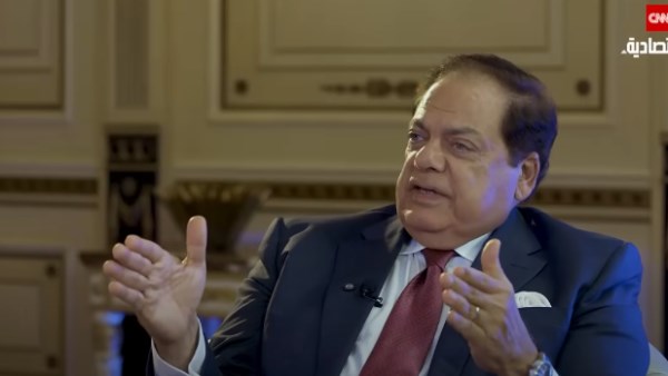 النائب محمد أبو العينين