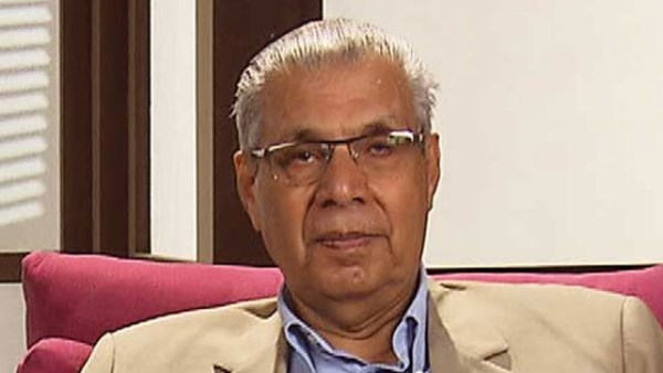 الكاتب الصحفي عبده مباشر