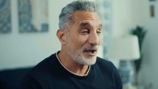 باسم يوسف: دخلت لقاء بيرس مورغان كأني في عرض “ستاند أب كوميدي”