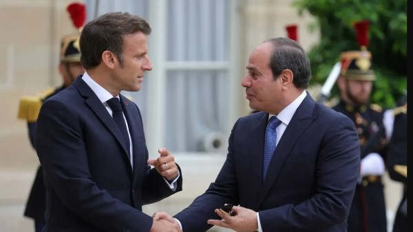 الرئيس السيسي والرئيس الفرنسي 