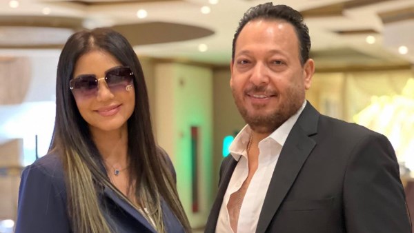 أحمد العيسوي وزوجته إيناس عز الدين