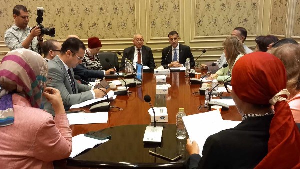 خارجية النواب توافق على تعديل قانون الرسوم على مباني الوزارة بالخارج خارجية النواب توافق على تعديل قانون الرسوم على مباني الوزارة بالخارج