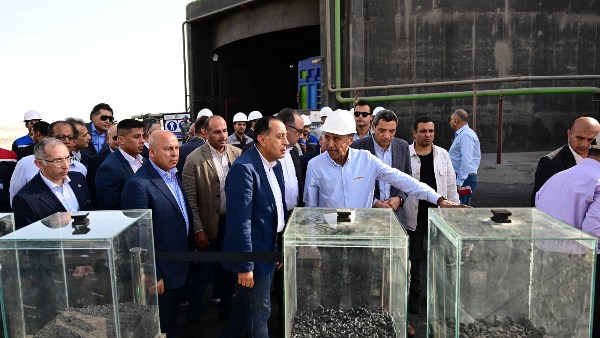 رئيس مجلس الوزراء  رئيس مجلس الوزراء