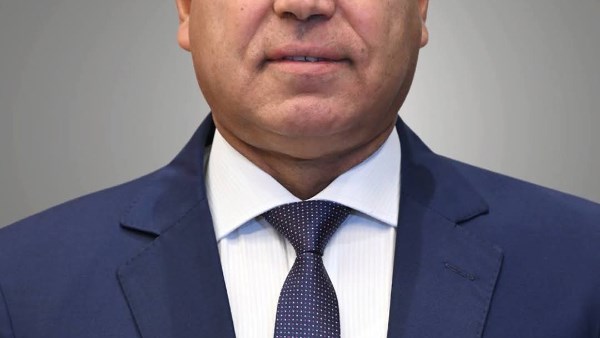 الوزير
