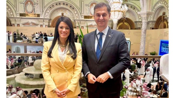 تعزيز التعاون بين مصر واليونان في توطين الصناعة والتكنولوجيا والطاقة تعزيز التعاون بين مصر واليونان في توطين الصناعة والتكنولوجيا والطاقة