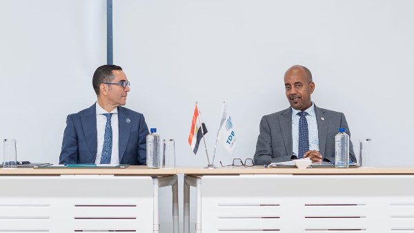 وزير الاستثمار: مصر حريصة على دعم وتشجيع مؤسسات الكوميسا