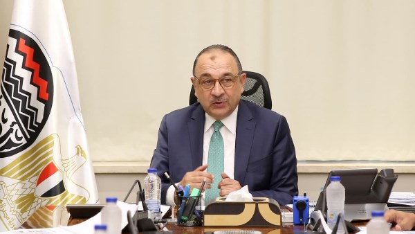 المهندس محمد شيمي وزير قطاع الأعمال العام المهندس محمد شيمي وزير قطاع الأعمال العام