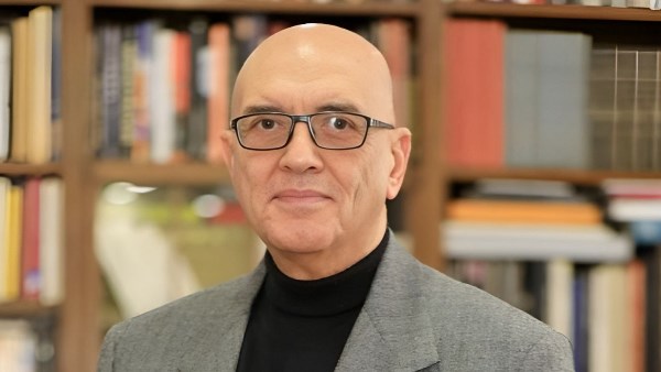 الكاتب محمد سلماوي