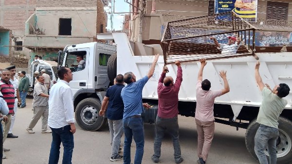 ازالة التعديات في المنوفية 