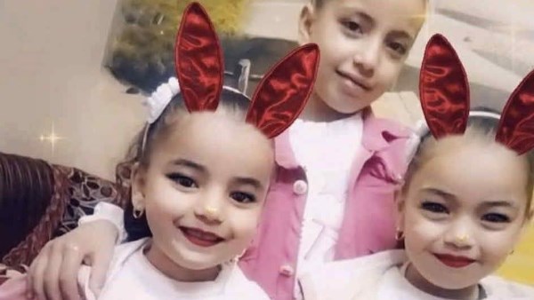 الفتيات الصغار 