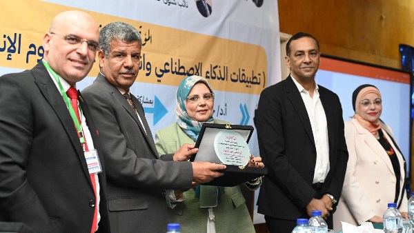 مؤتمر آداب بني سويف 