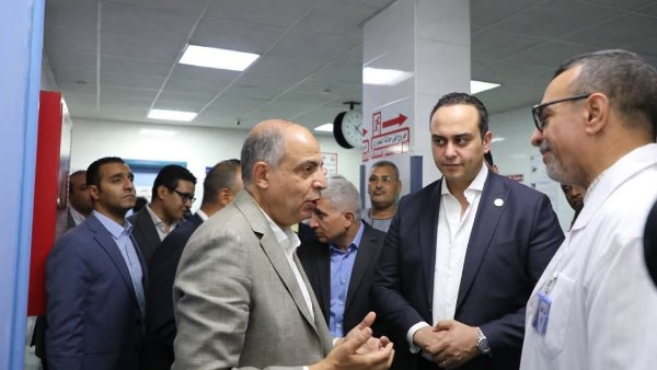 محافظ المنيا خلال الجوله 
