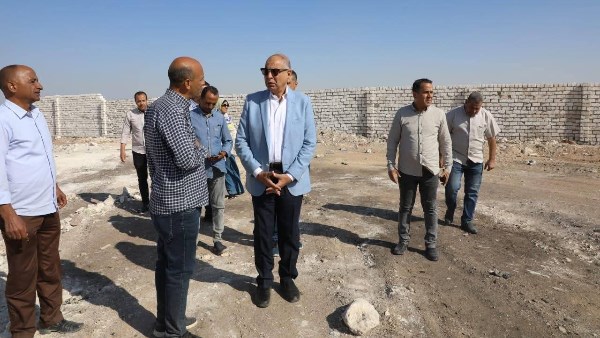 محافظ المنيا يتفقد سوق الماشية الجديد بملوي
