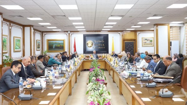 مجلس الجامعة مجلس الجامعة