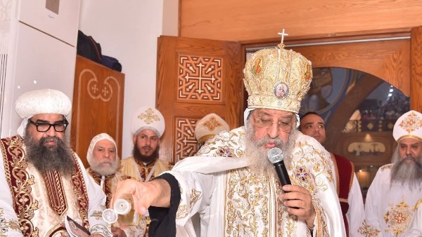  قداسة البابا تواضروس الثاني  يدشين كاتدرائية الأنبا أنطونيوس والأرشيدياكون حبيب جرجس بأسيوط الجديدة
