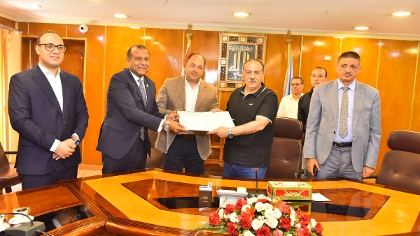محافظ أسيوط يستقبل رئيس هيئة تنمية الصعيد لبحث التعاون المشترك وتوقيع بروتوكولات جديدة لدعم مشروعات التنمية بالمحافظة