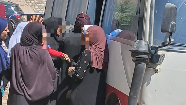 قافلة طبية مجانية بقرية جحدم بأسيوط 