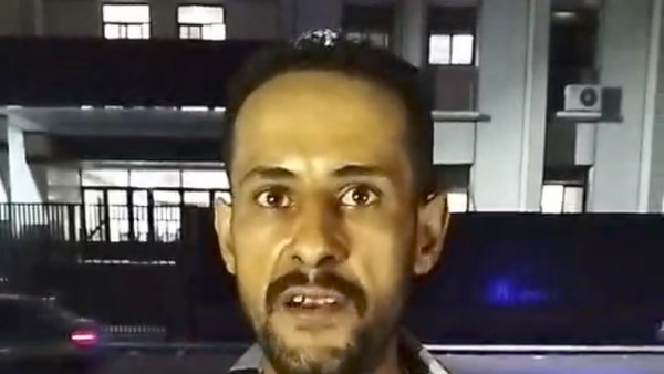 هشام منصور شقيق سائق تروسيكل أسيوط 