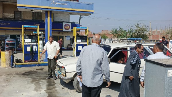 متابعة محطات الوقود بأسيوط 