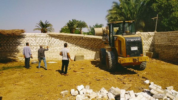 إزالة التعديات بأسيوط 