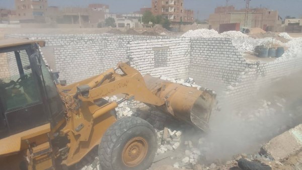 إزالة التعديات بأسيوط 