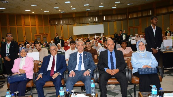 انطلاق المؤتمر الافتتاحي للموسم التاسع لنموذج محاكاة منظمة التعاون الإسلامي (MOIC) بجامعة أسيوط انطلاق المؤتمر الافتتاحي للموسم التاسع لنموذج محاكاة منظمة التعاون الإسلامي (MOIC) بجامعة أسيوط