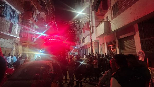 اندلاع حريق في شقة سكنية بمدينة أسيوط اندلاع حريق في شقة سكنية بمدينة أسيوط