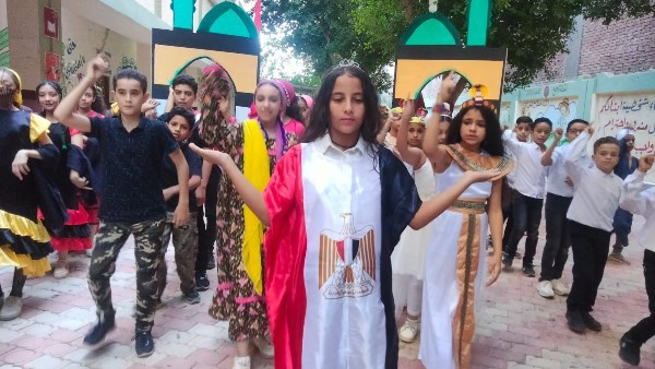 احتفال مدارس أسيوط بافتتاح المتحف المصري الكبير 
