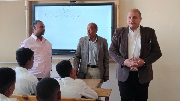 تعليم قنا: لا تهاون في إثبات حضور المتغيبين بالمدارس