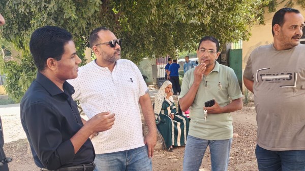 وكيل وزارة الصحة بالأقصر يتفقد إدارة أرمنت الصحية